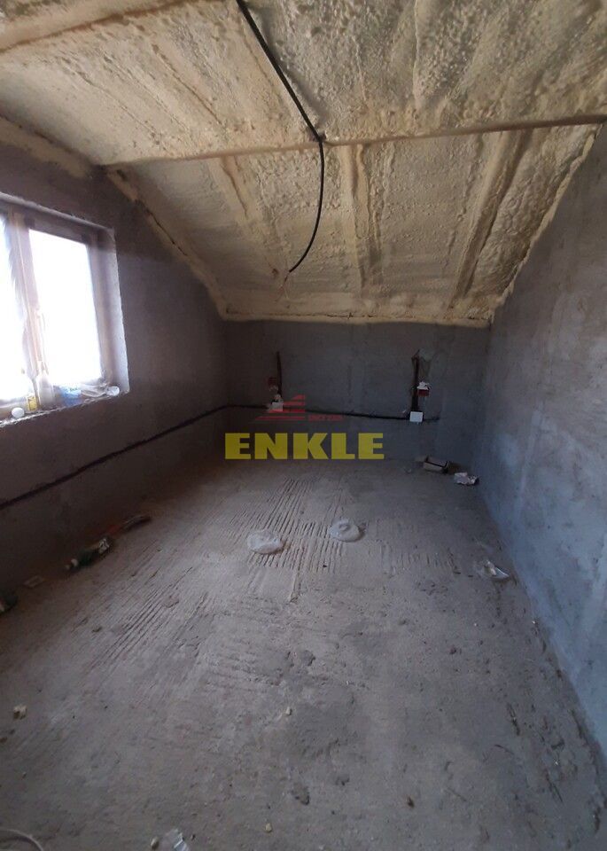 Casa cu 4 camere, 170 mp P+etaj , pret 99000 euro neg - Poză 5
