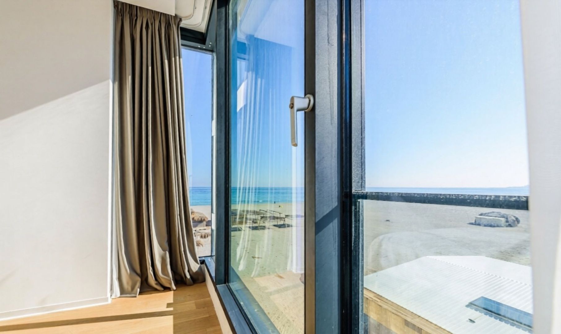 Apartament superb One Mamaia Nord 3 camere I Sea view - Poză 15