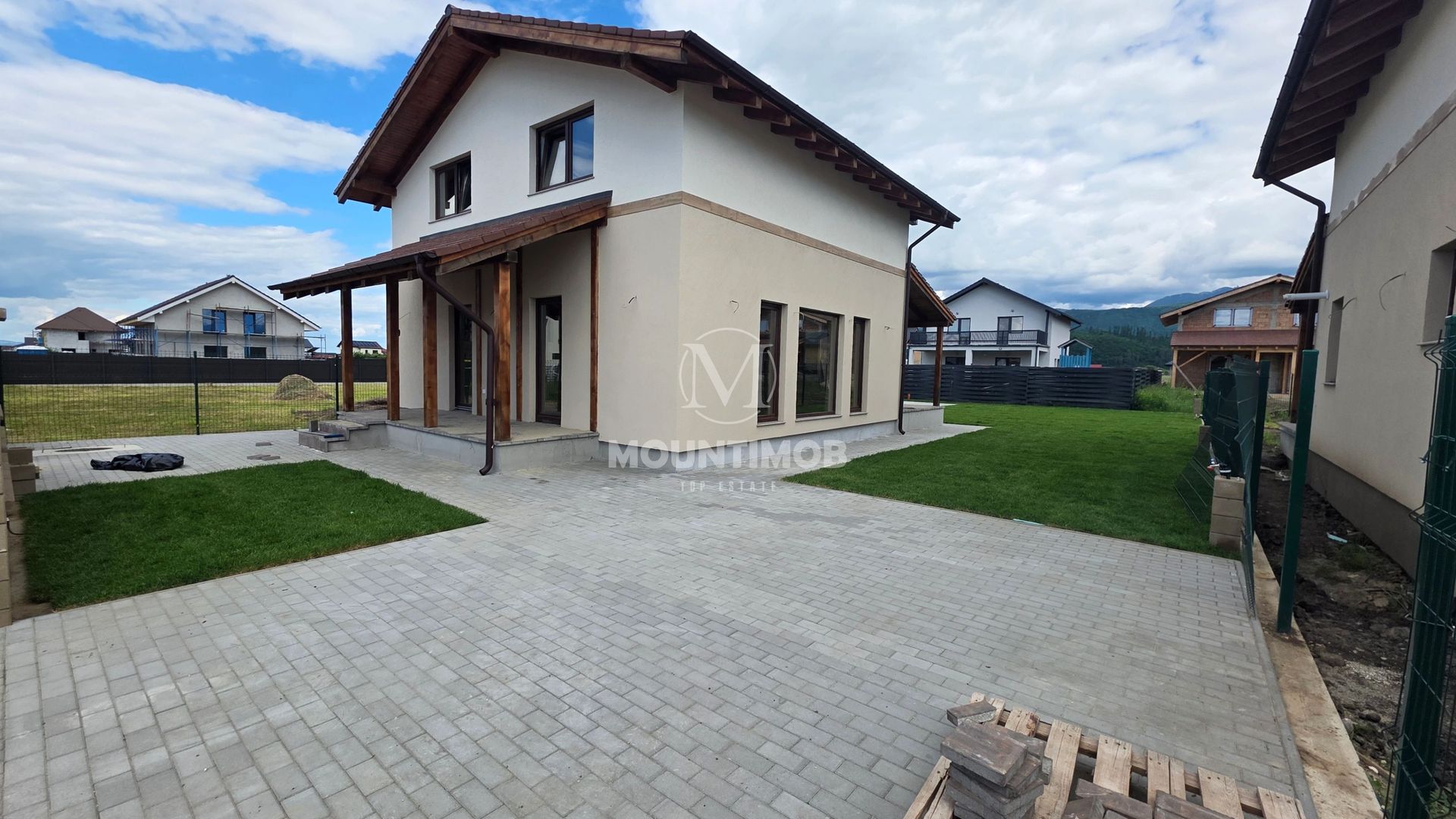Casă 4 camere 120 mp/utili, teren generos 500 mp, Cristian/Brasov - Poză 1