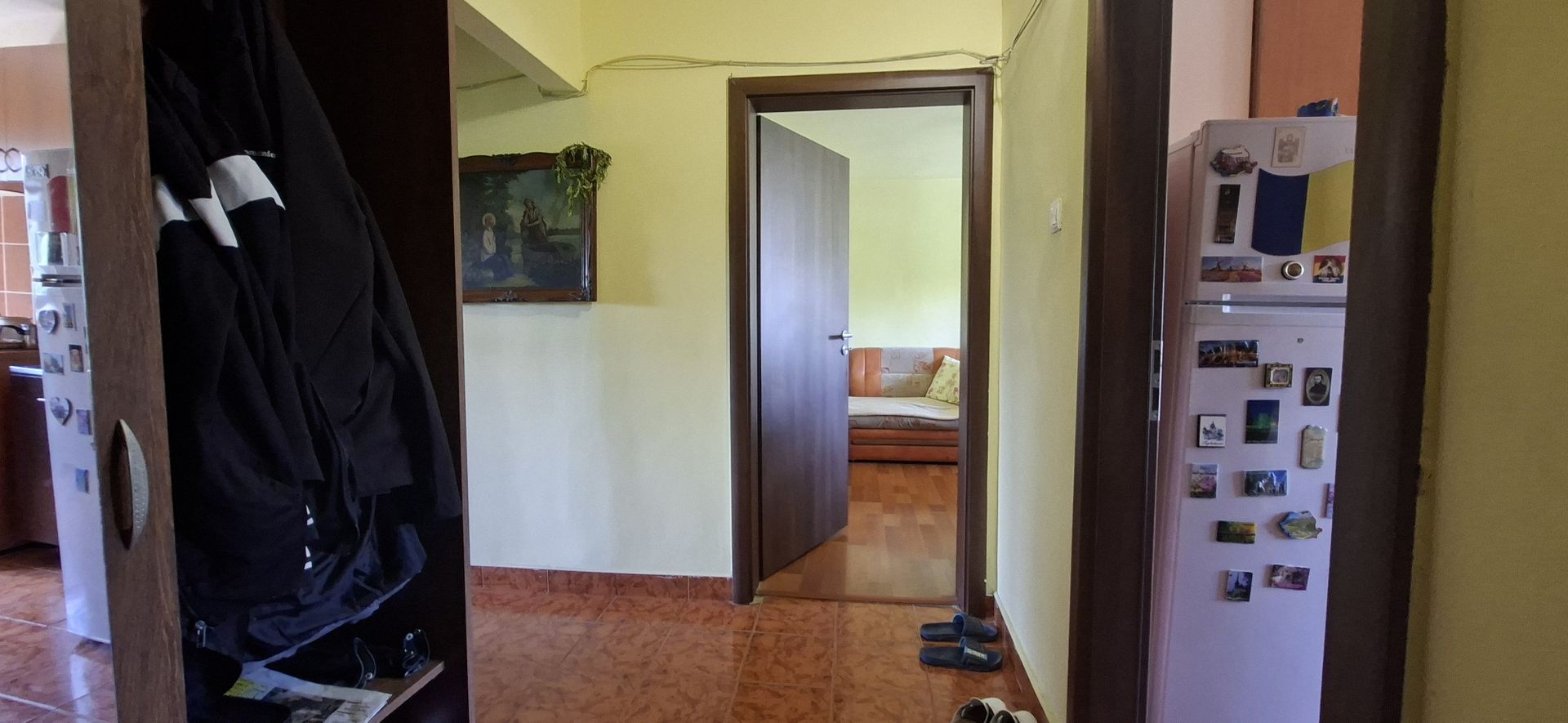 Apartament decomandat 3 camere - zona Torontalului - Poză 12