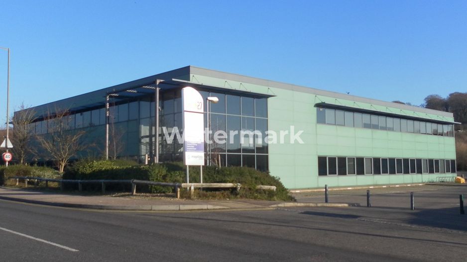 Hala cu showroom de inchiriat in Bulgaria - Poză 3