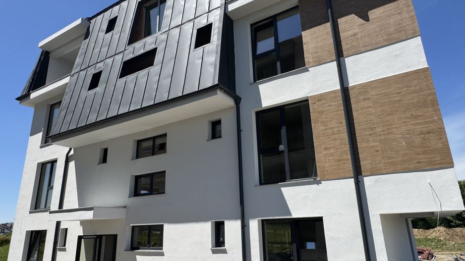 Apartament 2 camere 23 august OTOPENI - Poză 1