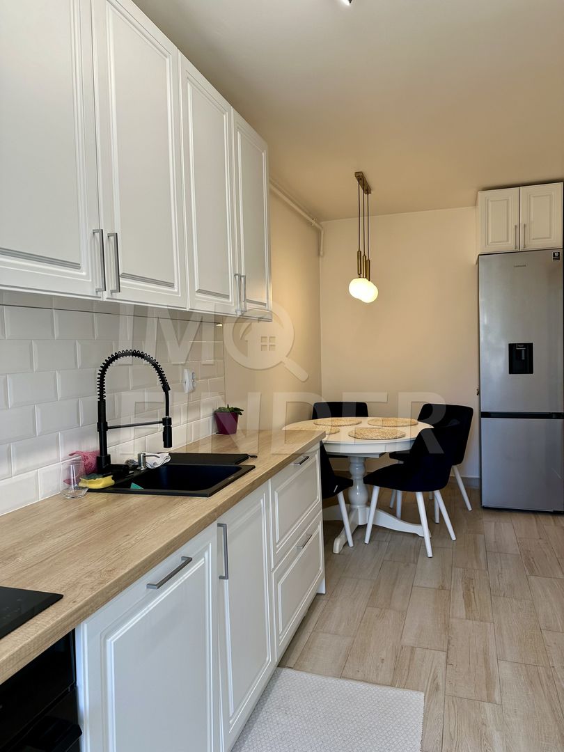 Inchiriere apartament 4 camere Andrei Muresanu Sud, garaj - Poză 6