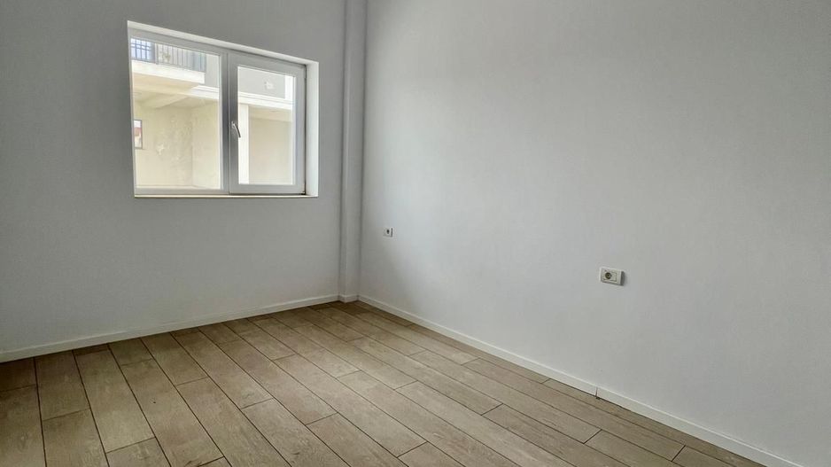 Apartament 3 camere-zona Planetelor Giroc - Poză 1