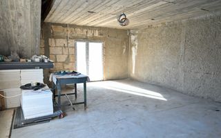 Casa la gri de vanzare | Zona Centrala - Bucov | Comision 0% - Poză 3