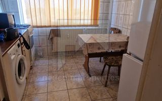 Vanzare 3 camere, Titan -  Aleea Barajul Sadului - Poză 10