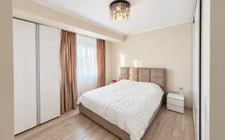 Mobilat si utilat complet. 2 bai. Asfalt. Disponibil imediat. - Poză 14