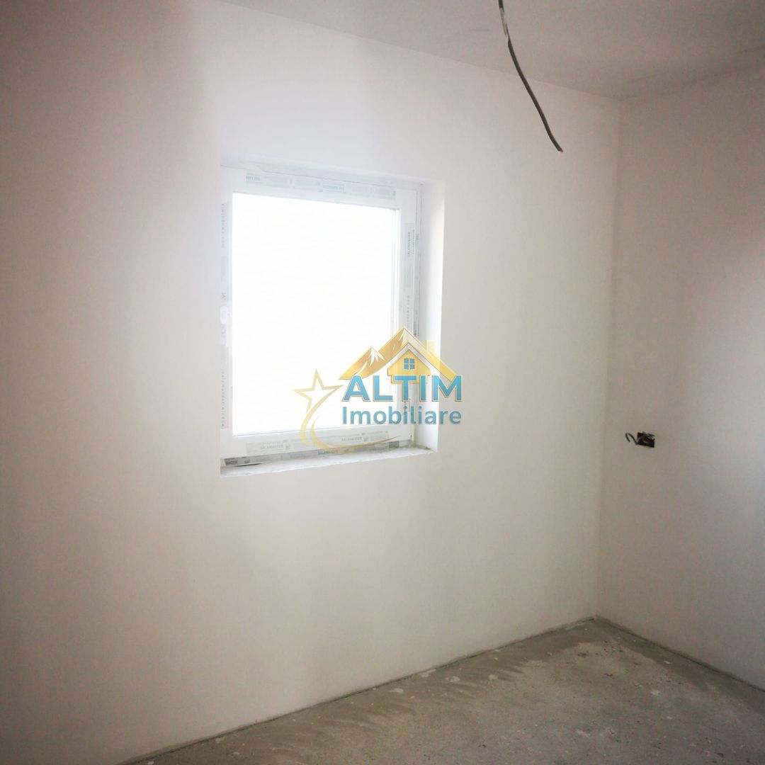 OPORTUNITATE: De vânzare - Casă nouă în cartier Izvor - Poză 13