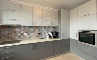 Apartament de vanzare cu 3 camere în zona Calea Aradului, Oradea - Poză 5