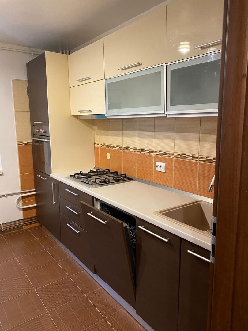 AP. 3 CAMERE - BRANCOVEANU, CENTRALA PROPREIE, MODERN METROU 6 MIN - Poză 8