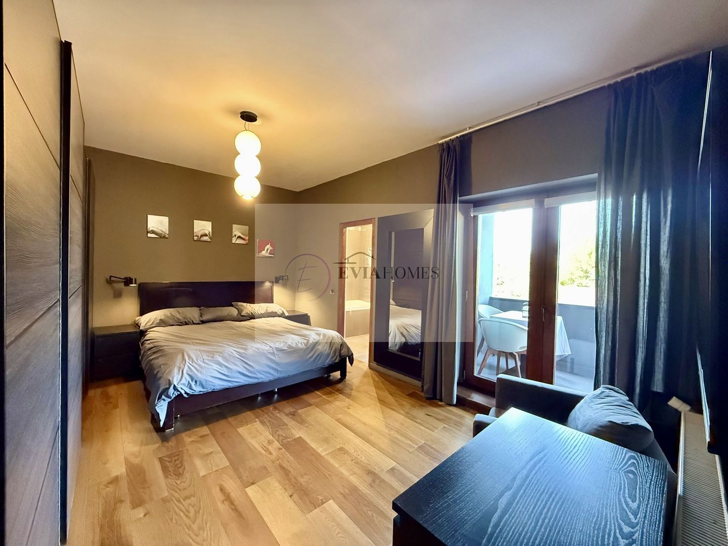 Ultracentral/3 camere/3 băi/Zona Cinema Victoria - Poză 4