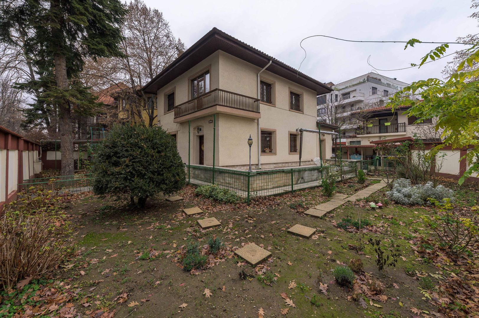 Refugiu elegant în inima Bucureștiului – Proprietate cu suflet - Poză 52