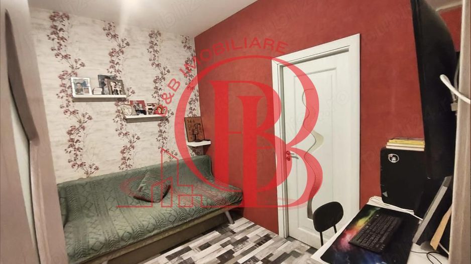 Garsoniera Decomandata Mobilata si Utilata 12 min Metrou Teclu - Poză 1