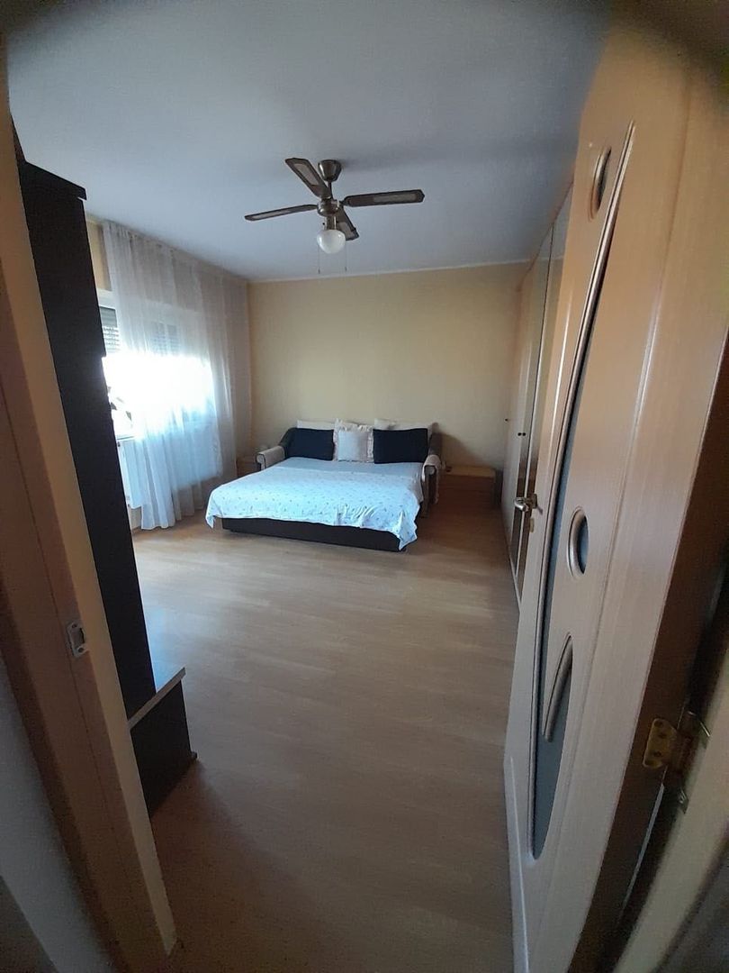 Văd apartament 2 camere - Poză 3