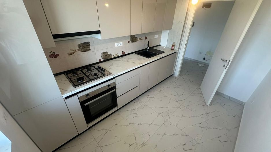 AP. 2 CAMERE- BUCATARIE INCHISA, BLOC NOU, CENTRALA PROPRIE - Poză 1