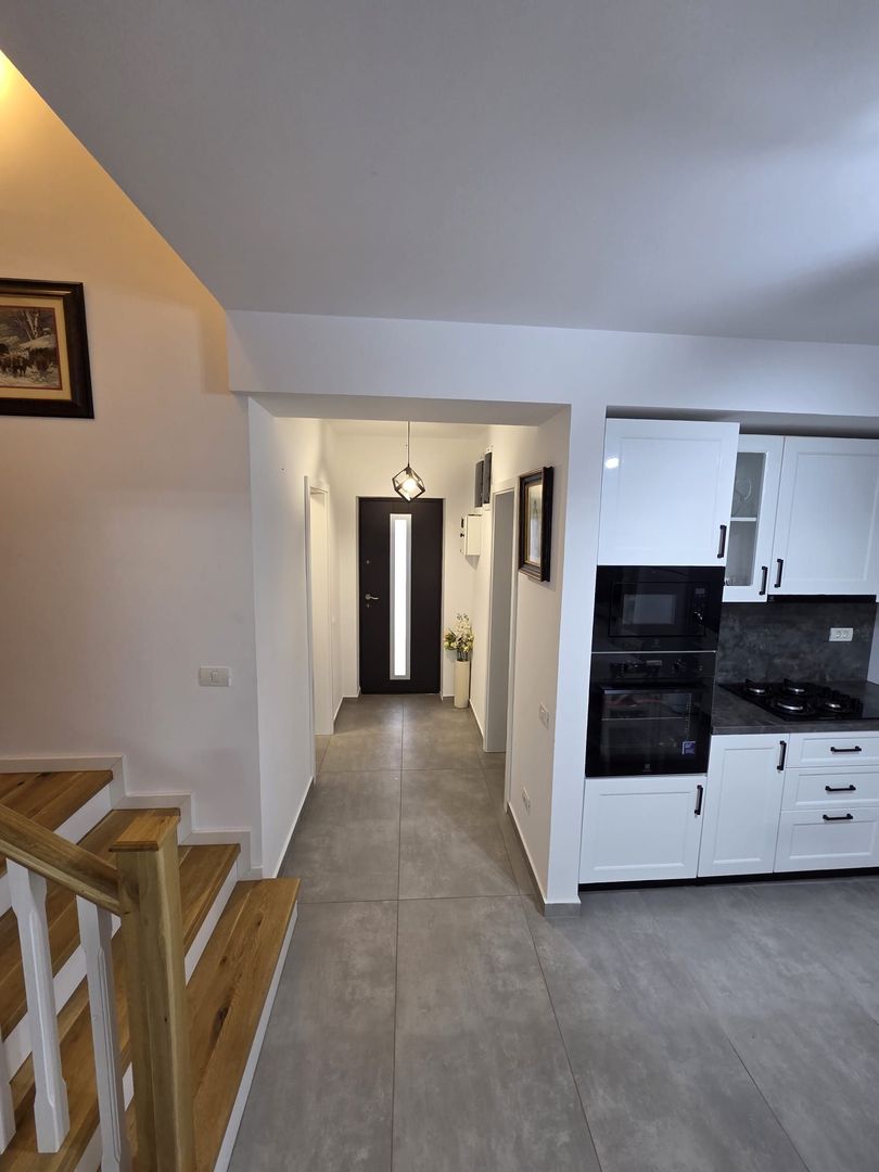 Vila eleganta CORBEANCA 5 camere - Poză 15