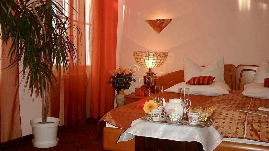 COMISION 0 % Hotel de vanzare centru Orastie, Hunedoara - Poză 4