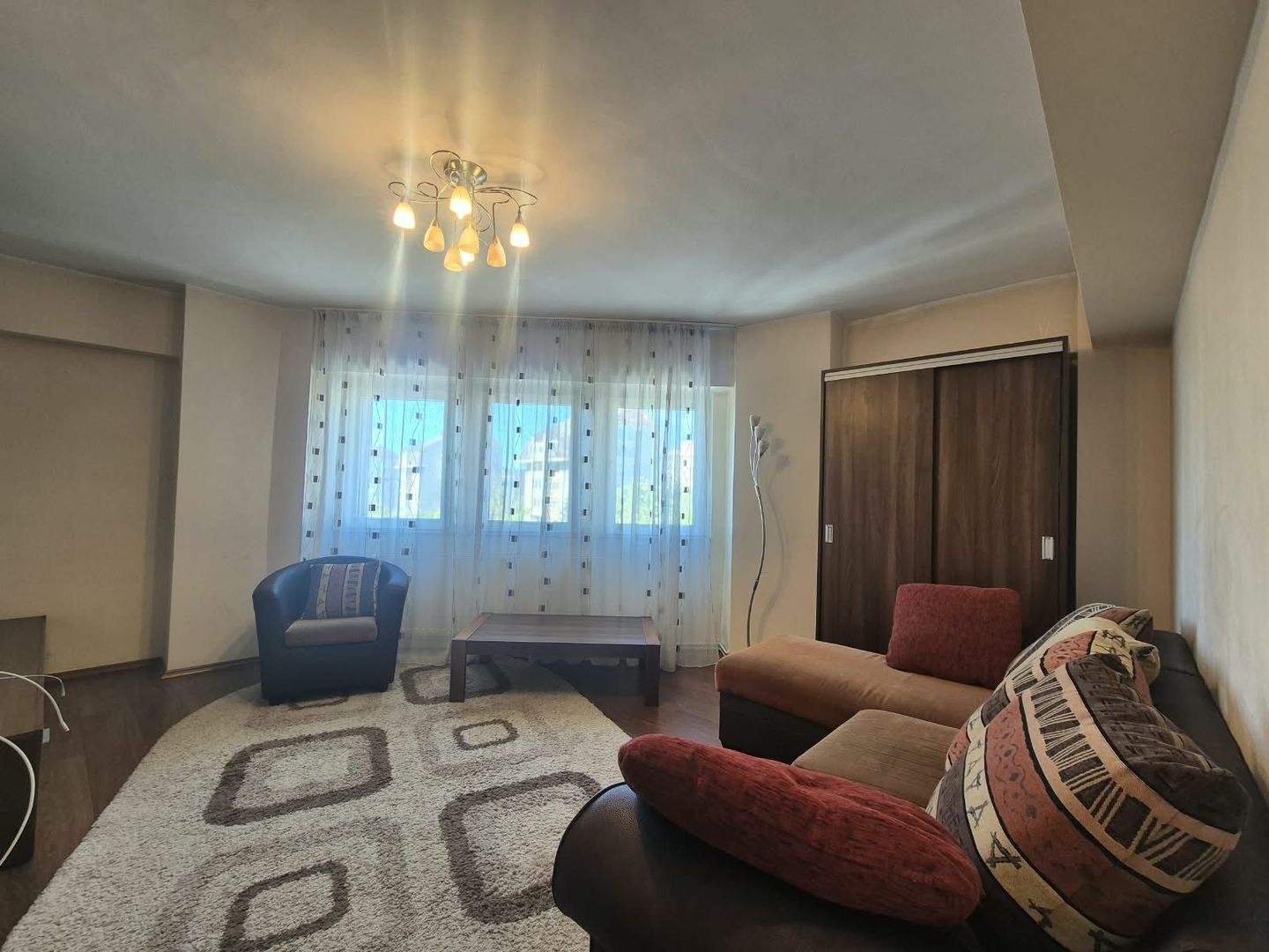 Centru Civic, 2 camere cu loc de parcare, ideal si pentru studenti - Poză 18