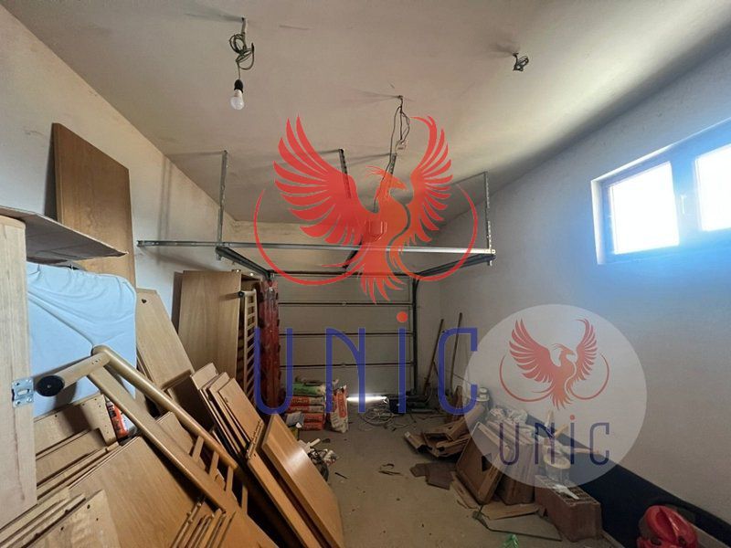 Casa, 4 camere, S+P+1E+M - Poză 9