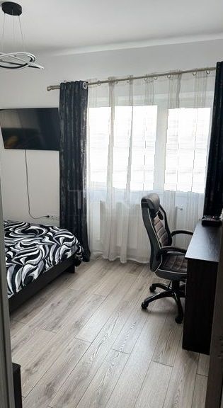 Apartament 2 camere, mobilat și utilat, - Poză 4