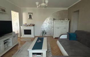 3 camere - zona LIDL Andrei Muresanu - etaj 2/4 - mobilat si utilat - balcon
