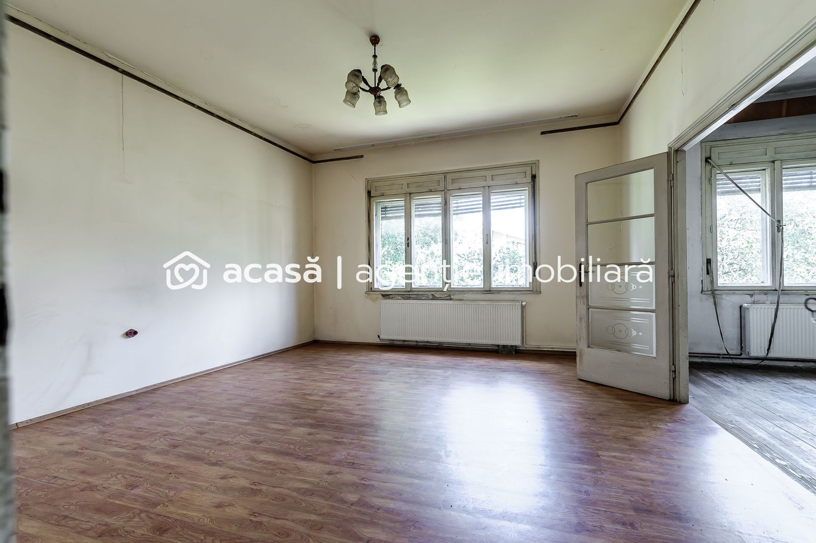 Casă pe Dorobanților | 716 mp teren | centrală gaz | Pârneava - Poză 2