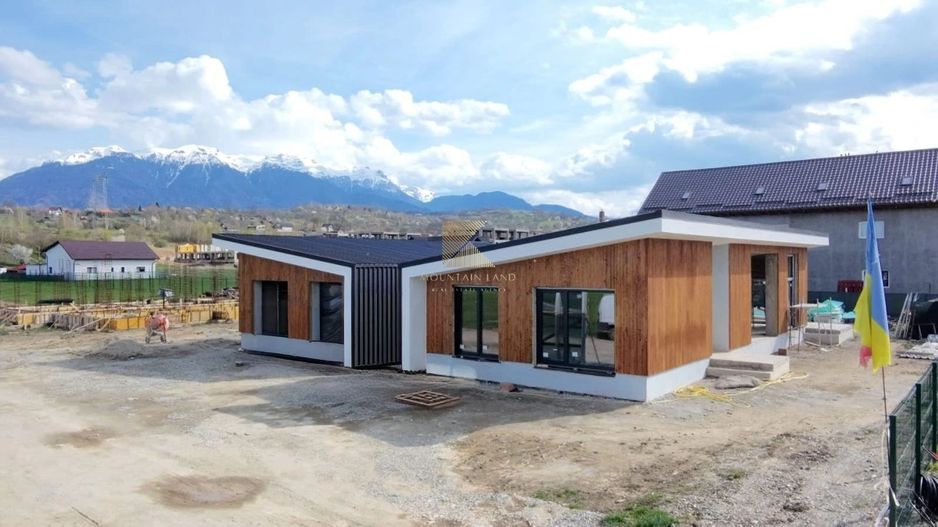 Casă premium la poalele Munților Piatra Craiului și Bucegi - Poză 4