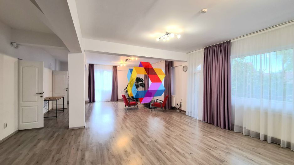 Casa de închiriat in Brașov - 400 mp - Poză 11