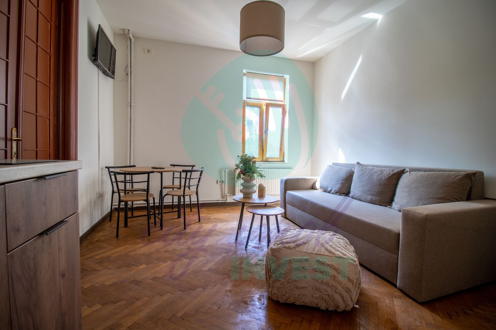 Vila interbelica AIRBNB "la cheie" - Poză 6
