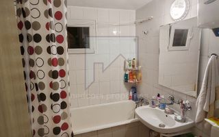 Vanzare apartament 4 camere - Rahova - str. Soldat Croitoru - Poză 18