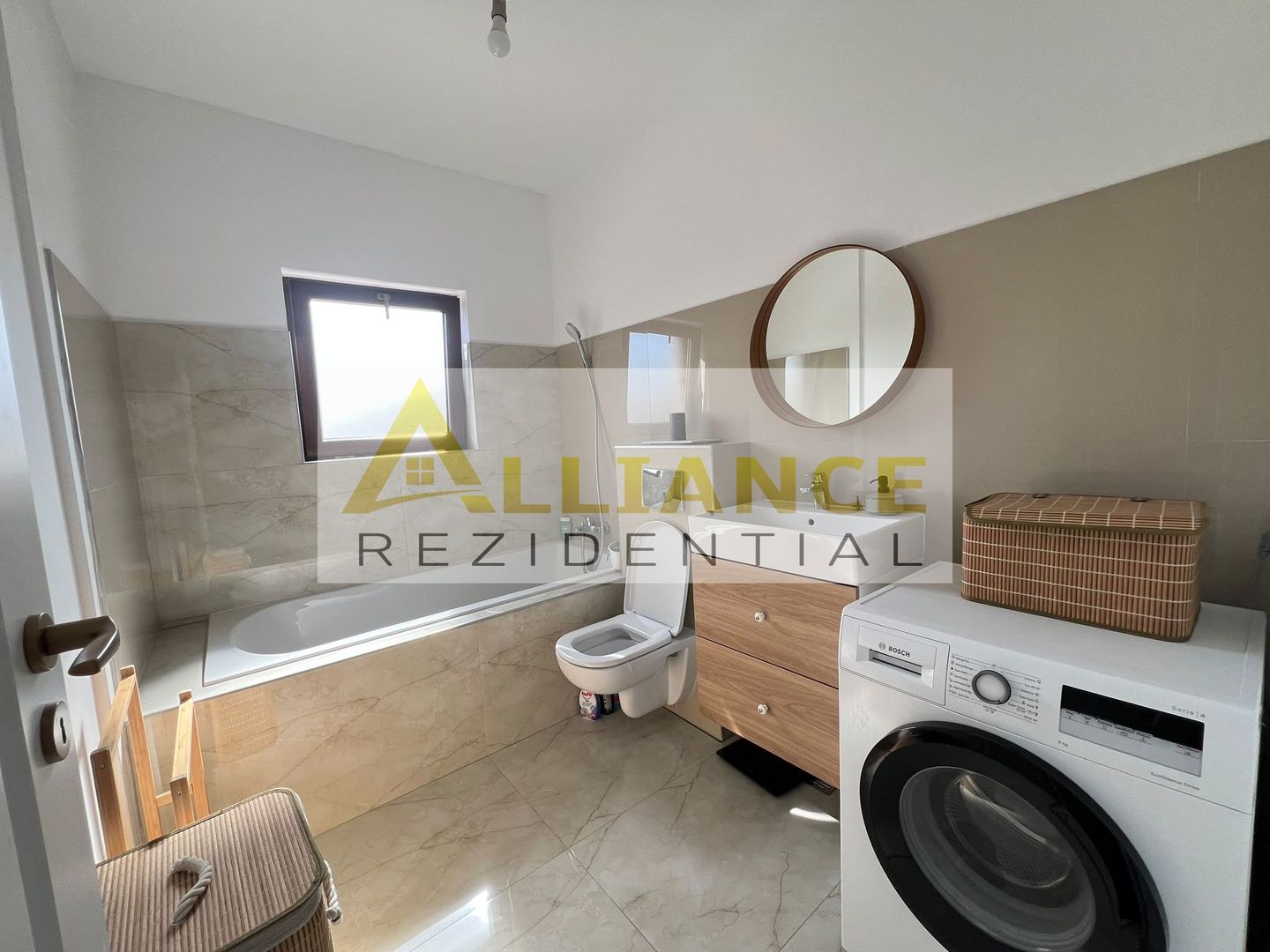 Duplex mobilat si utilat - 4 camere - Strada asfaltata-800 M de STV - Poză 22