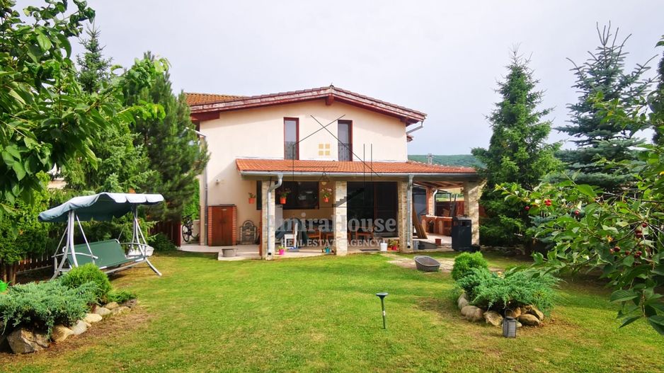 Casa individuala de vanzare, finisata, teren 489 mp in Gilau Cluj - Poză 2