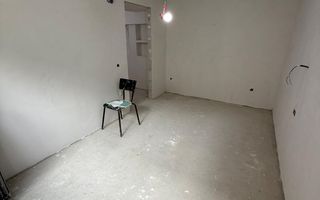 Apartament cu Grădină în Zona Centrală, Recent Renovate. - Poză 7