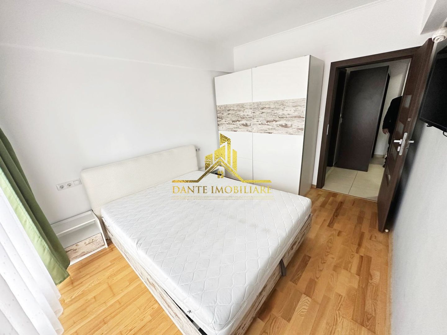 2 camere, decomandat, modern, bloc nou, parcare, Centru, Tr Mosoiu - Poză 3