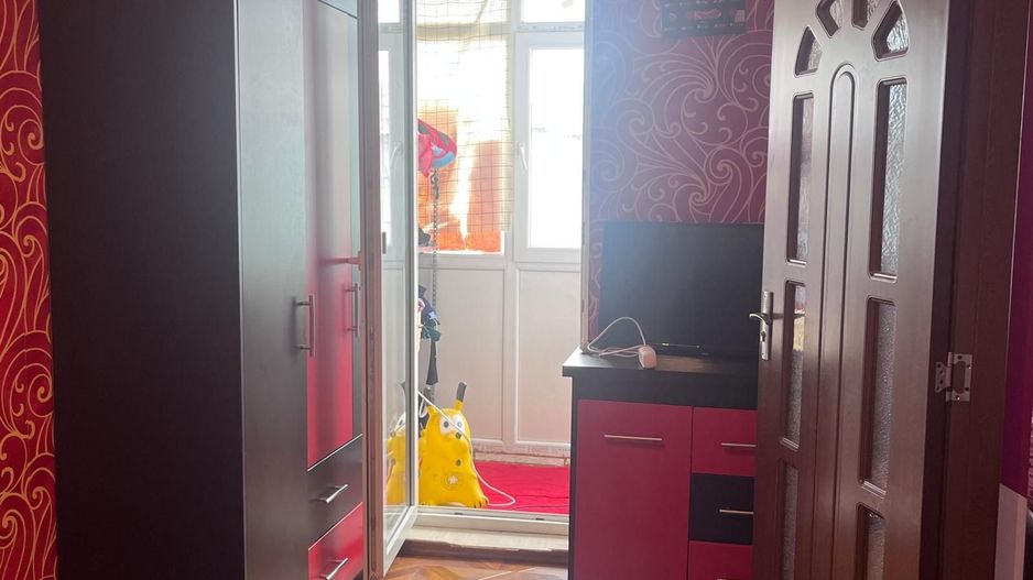 Închiriere apartament cu 2 camere în Micro 6 Târgoviște! - Poză 5
