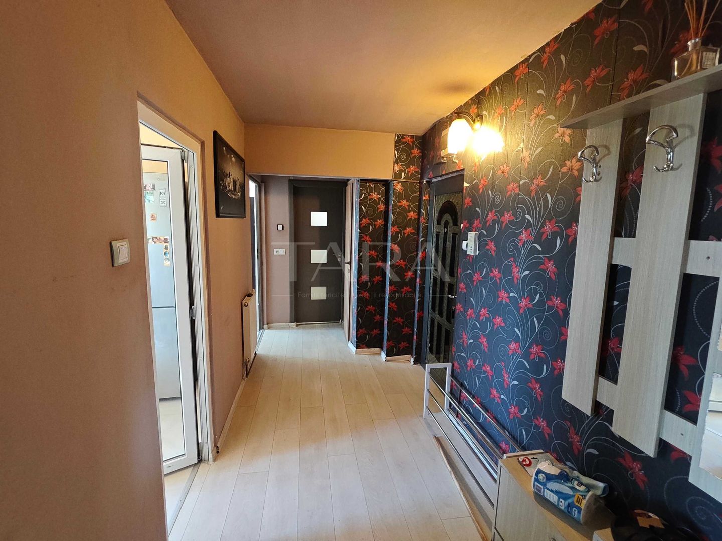 Apartament cu 2 camere decomandate, panoramă deosebită, zona Cinema Mă - Poză 2