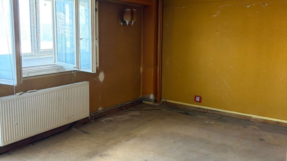 Apartament 4 camere centrala proprie necesita renovare Lujerului - Poză 5