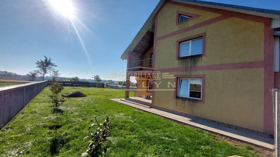 De vânzare casa P+M în Brehuiesti, pozitionata la strada principala - Poză 4