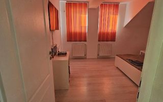 Apartament 2 camere, decomandat, centrala proprie, bloc din 2017 - Poză 2