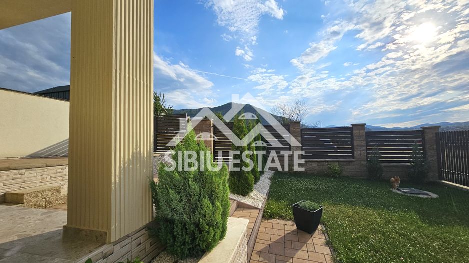 Casa Sibiu Cisnadioara, casa cu garaj, 5 camere, 3 bai - Poză 13