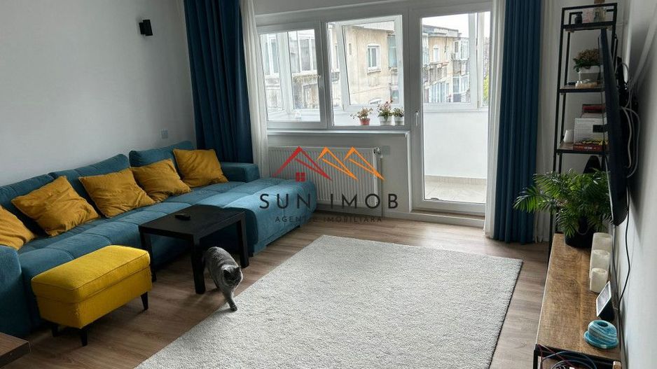 Apartament 4 camere, decomandat, 101 mp, CT, recent renovat, Decebal - Poză 1