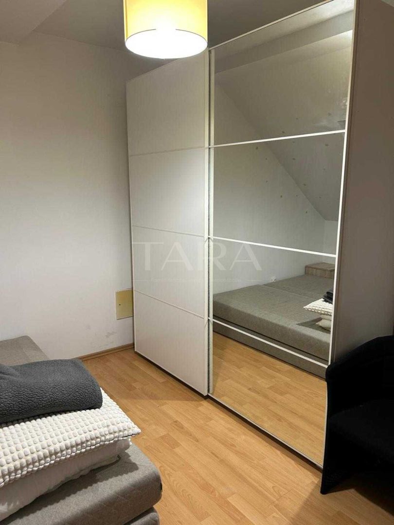 Apartament spațios pe două niveluri, cu 2 parcări – Europa. - Poză 4