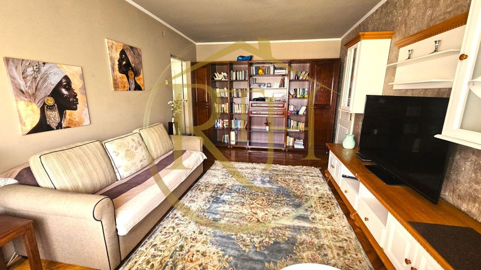 Oferim spre închiriere apartament cu 3 camre în zona cenrală - Nokia - Poză 2