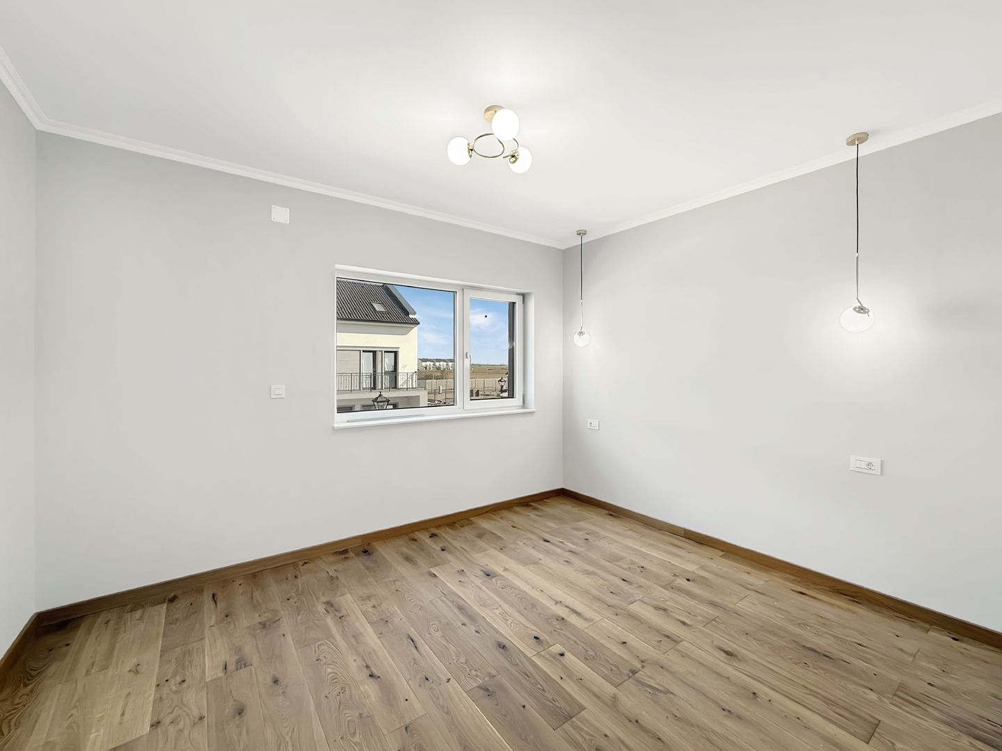 Dezvoltator - Case Premium într-un Cartier Privat. - Poză 9