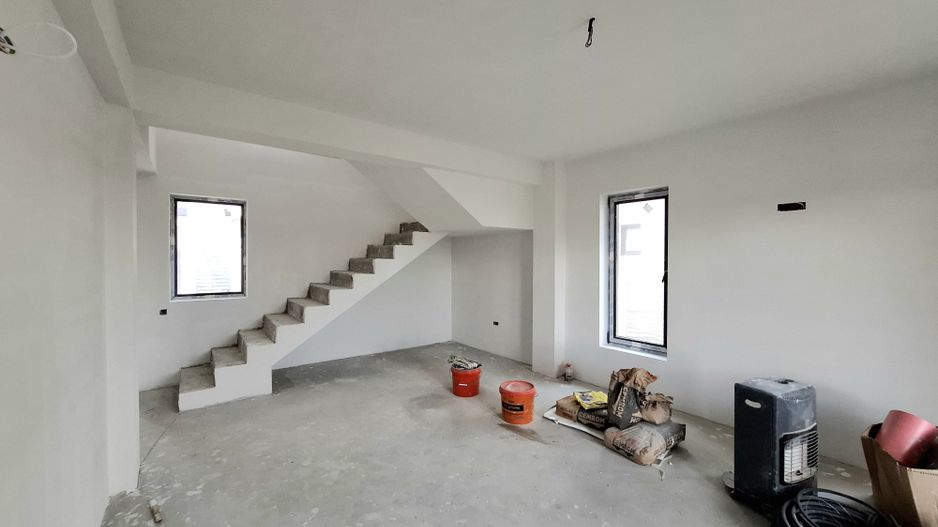 Vila P+1E, cu 4 camere, de vanzare, Paulesti - Poză 2