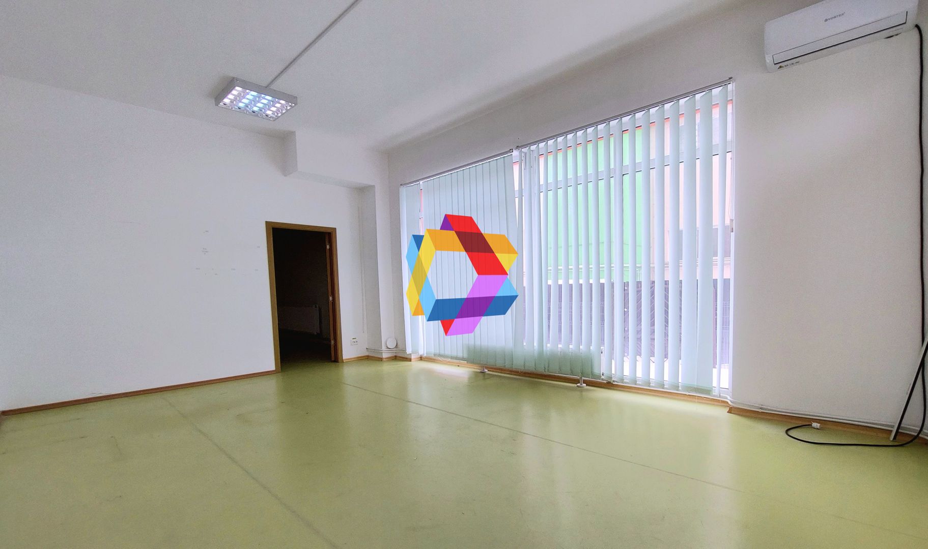 Spatiu comercial de închiriat Brasov- 50 mp # plus-imo.ro - Poză 2