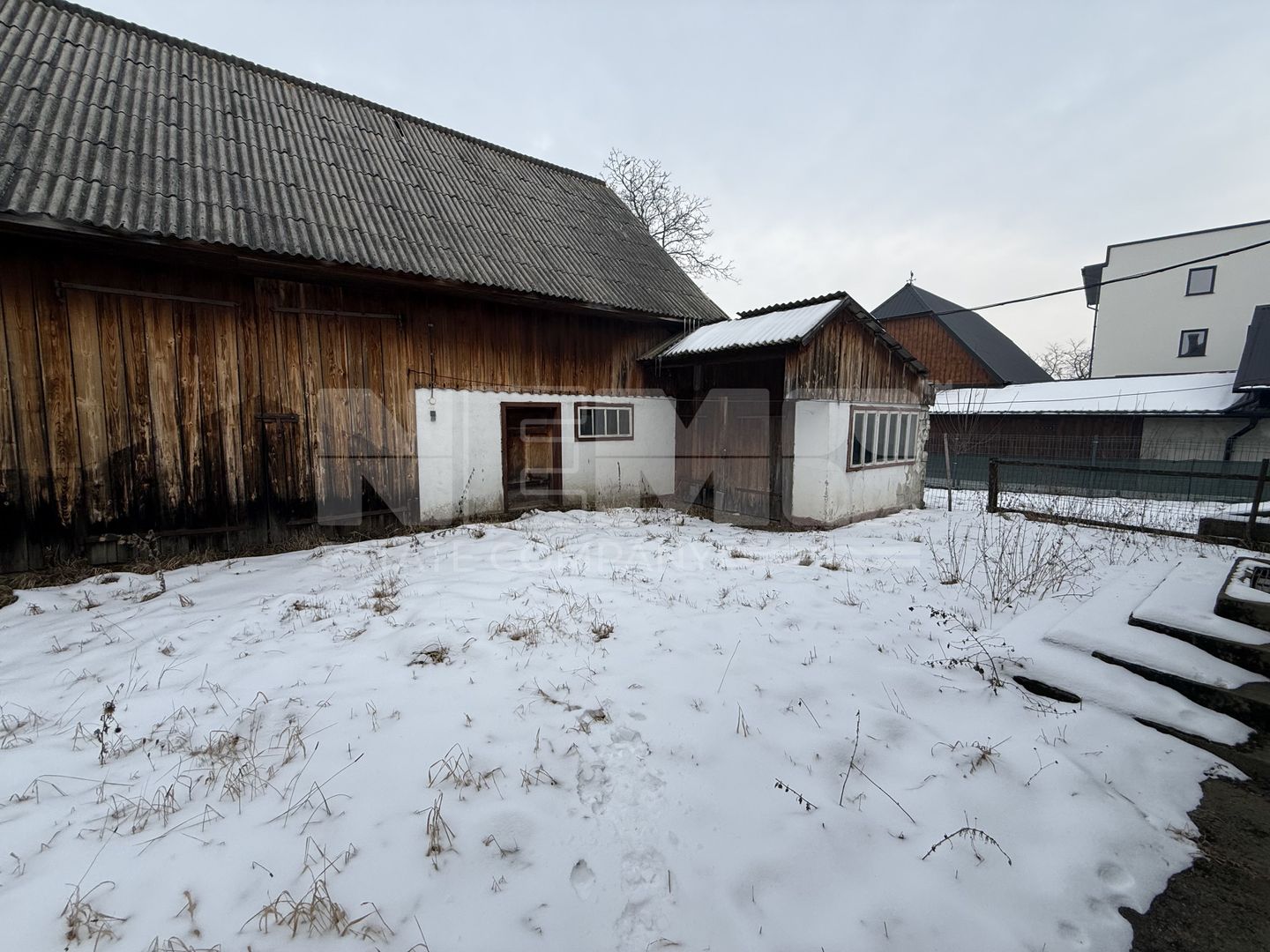 Proprietate de vânzare cu două case | Teren 1.500 mp | Bivolărie - Poză 11
