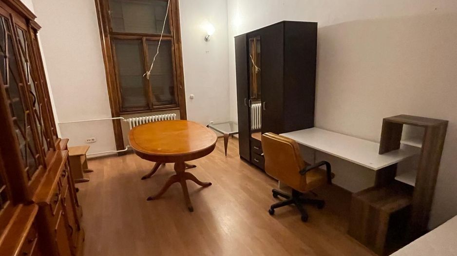 P-ta Victoriei | Decomandat | 2 dormitoare | 2 bai - Poză 13