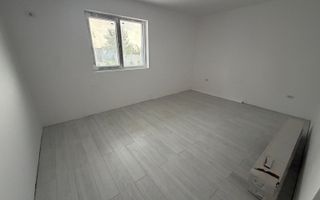 AP. 2 CAMERE- CURTE 40 MP, CENTRALA PROPRIE, PARCARE , COMISION 0% - Poză 2