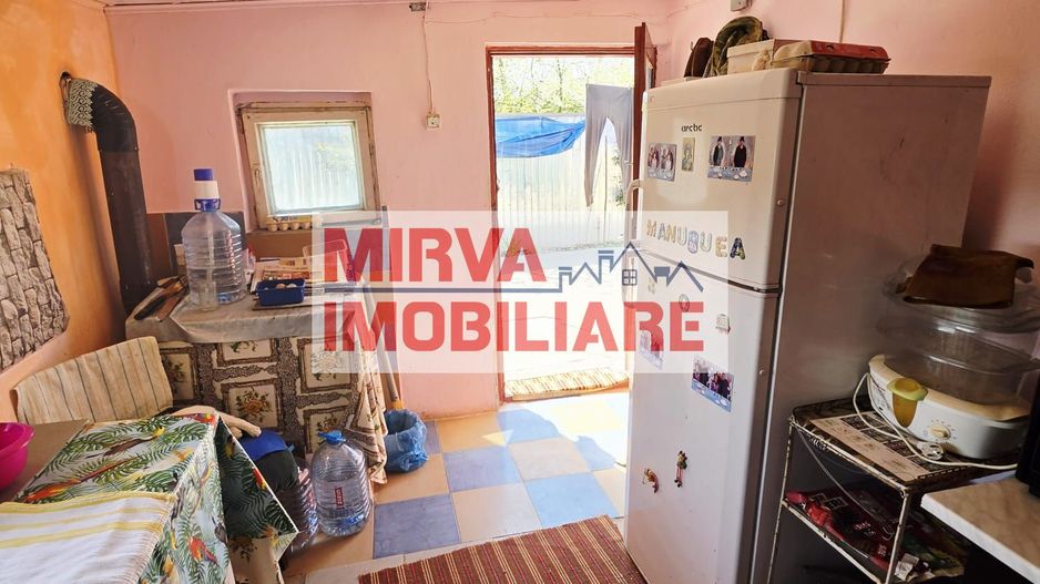 Casă 4 camere, 685 mp teren, renovată 2011 – Mănești, Zalhanaua - Poză 15